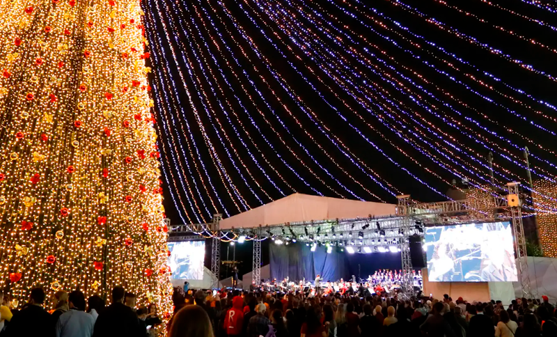 Concierto de velitas en el El Parque Metropolitano El Tunal