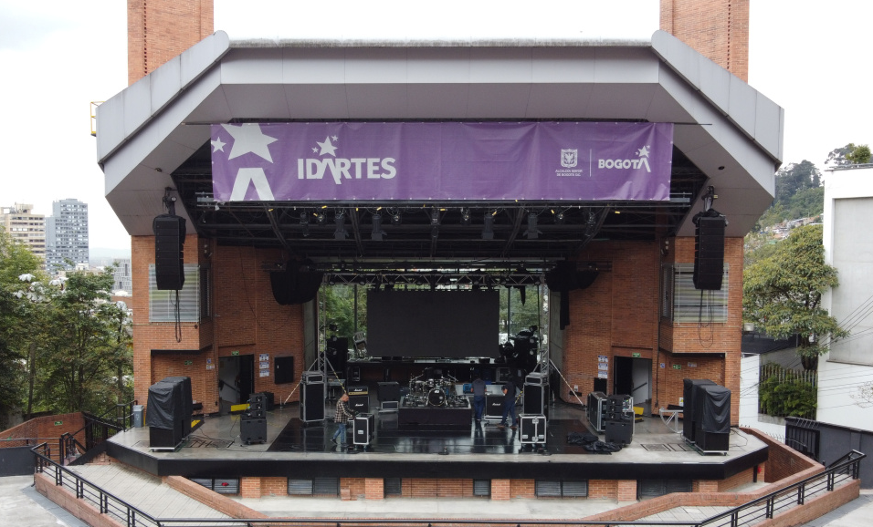 escenario al aire libre La Media Torta