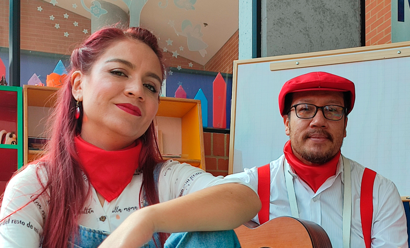 Cántame un cuento,,CIA Aju Colectivo Teatral