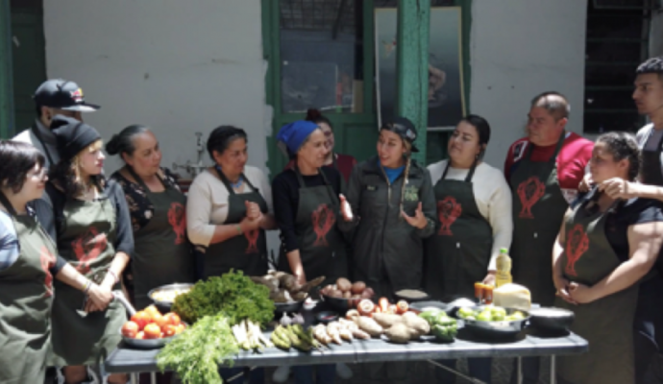 Comunidades - Mujeres reunidas