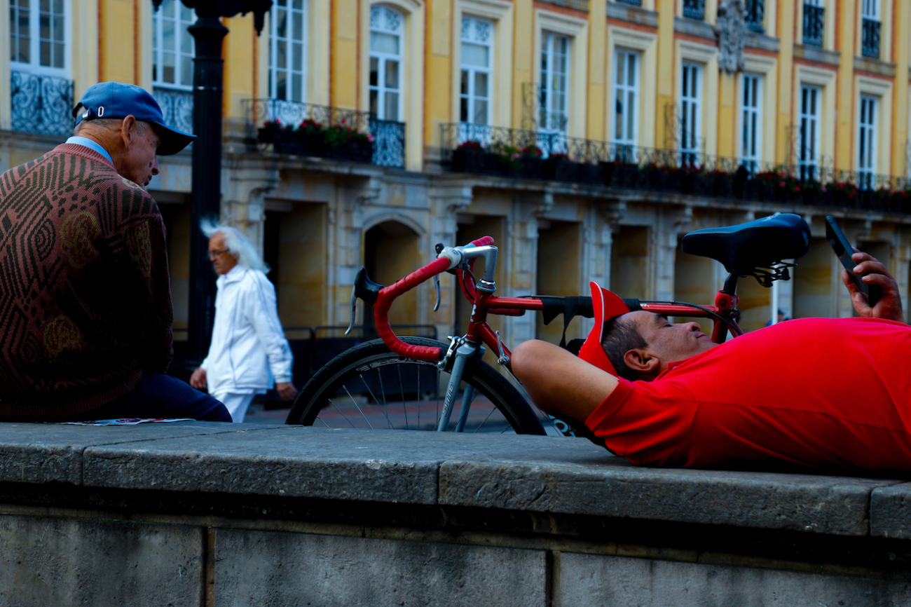 señor descansando