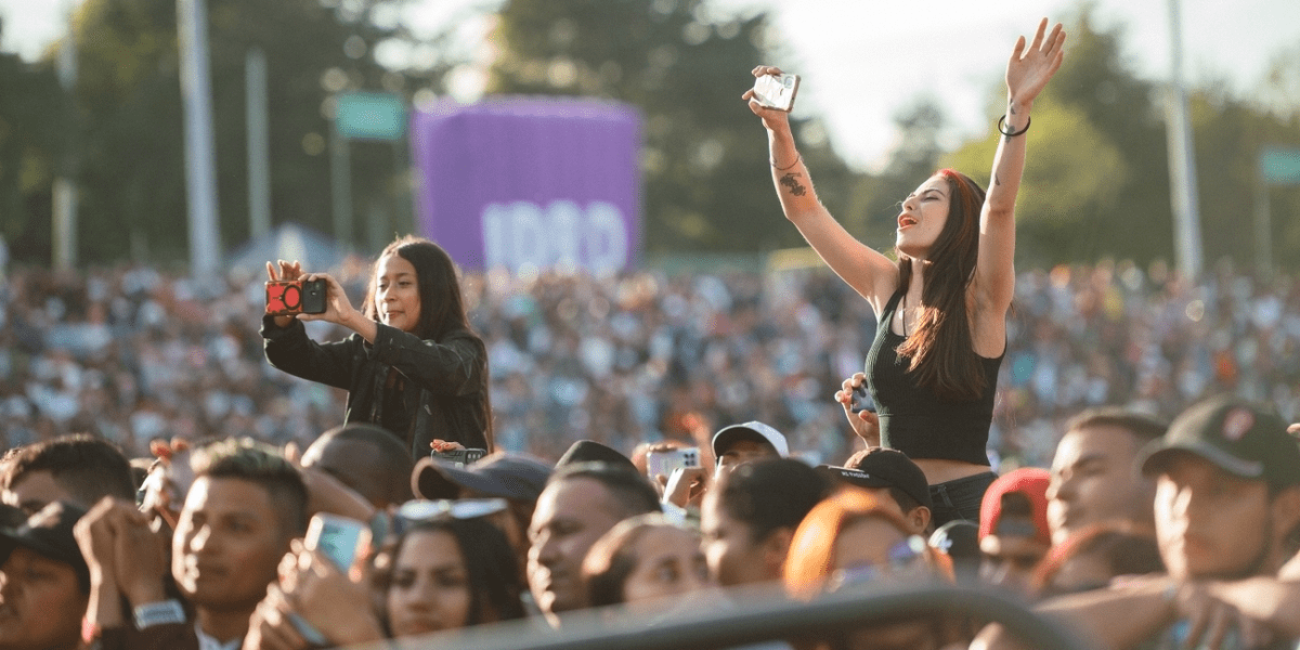 Público disfrutando del Festival de verano