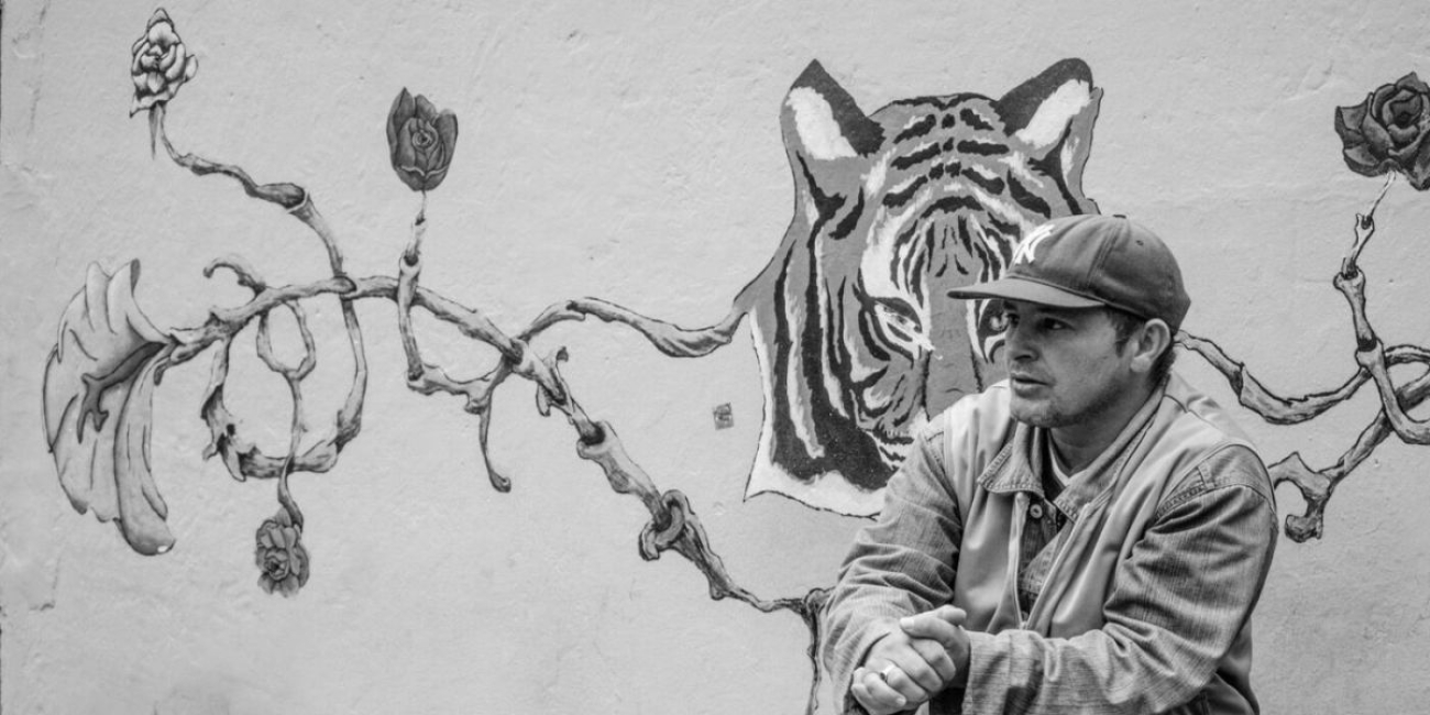 Foto mural del líder barrial Jaime Roncancio