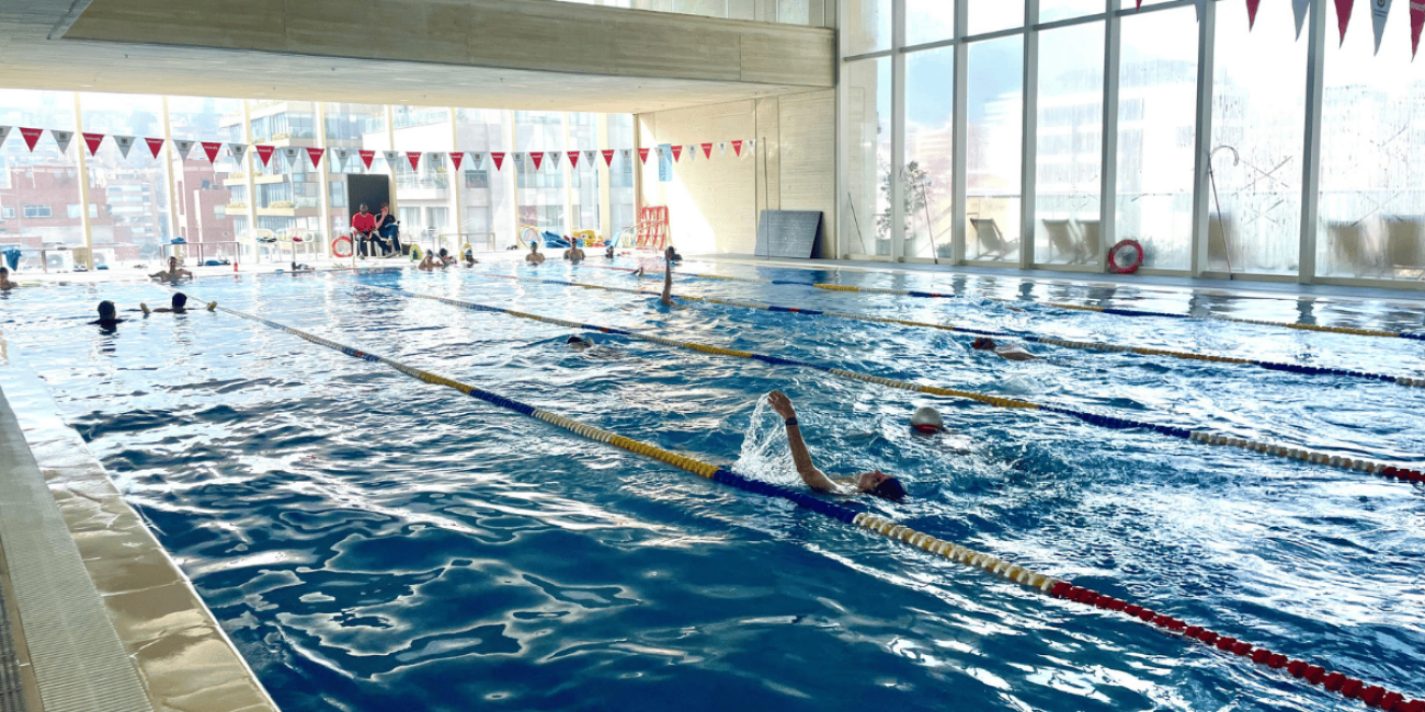 Fotografía de la piscina semiolimpica del Centro Felicidad Chapinero