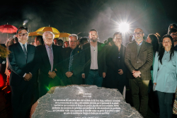  público en la biblioteca virgilio barco