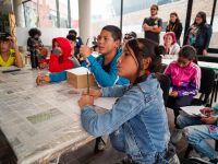 Niños en Biblored