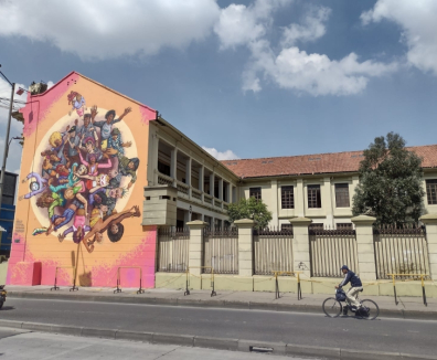Pararse Duro - Mural en Bogotá