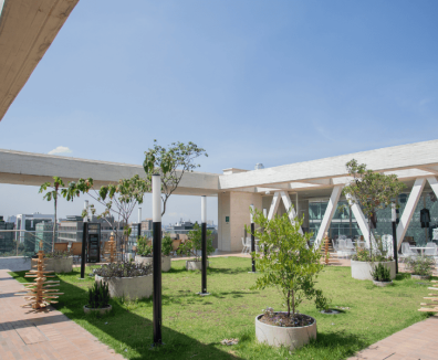Fotografía de la terraza del Centro Felicidad Chapinero