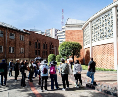 personas reunidas