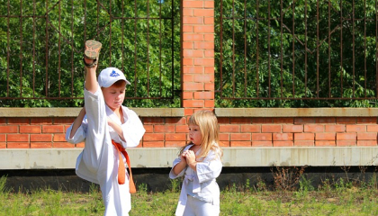 Niños haciendo Karate. Foto: Pixabay.