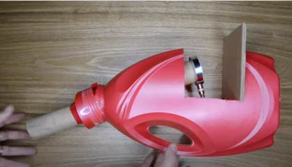 Telescopio casero. Foto: YouTube