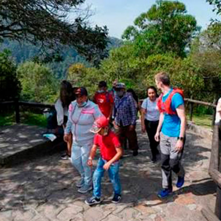 Caminata ecológica al Mirador La Resurrección 