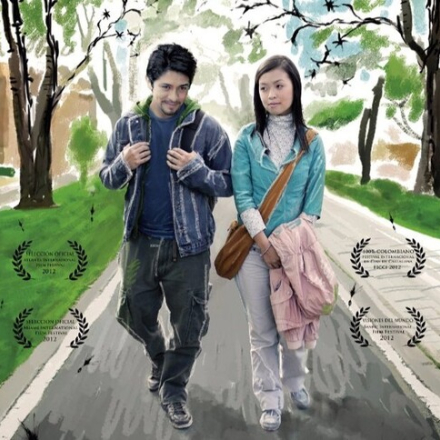 un hombre y mujer caminando