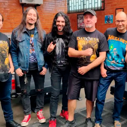 ¡Prepárate para el rugido del metal! 