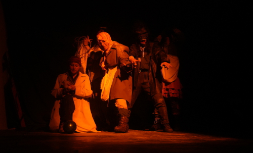 foto claroscura de la obra de teatro