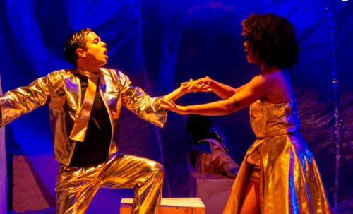 Teatrova presenta: “Té con cucas”