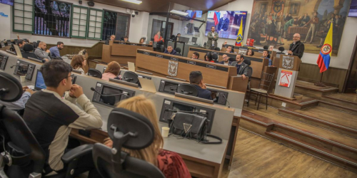 Concejales reunidos para inaugurar la bancada de Cultura Ciudadana