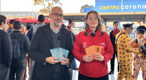 Santiago Trujillo, secretario de Cultura, Recreación y Deporte, de Bogotá / María Fernanda Ortíz, gerente general de TRANSMILENIO