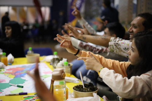 Personas reunidas