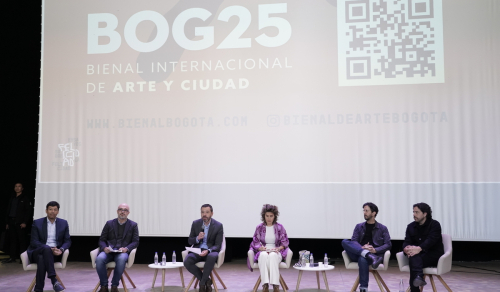 Foto de rueda de prensa de BOG25 Bienal de arte
