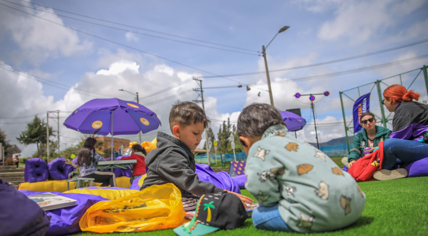 Niños en un parque