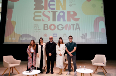 personas reunidas